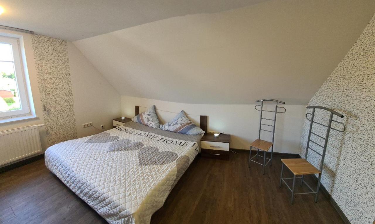 Ferienwohnung Utkiek Aurich Exterior foto